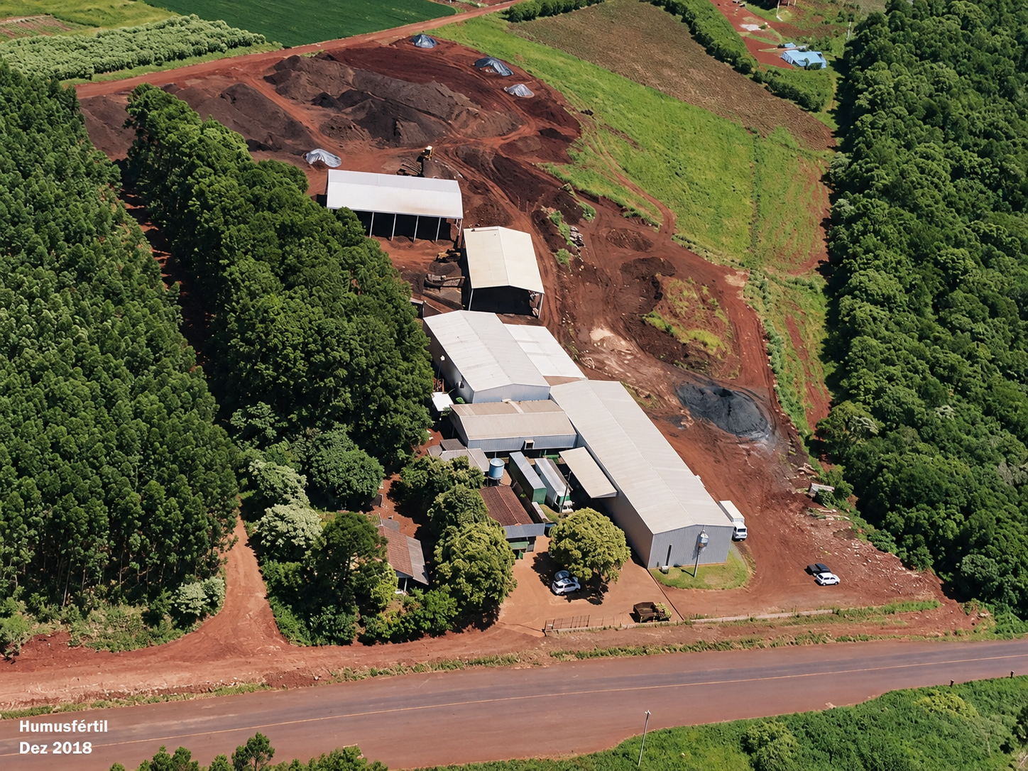 Vista aérea da Humusfértil em 2018